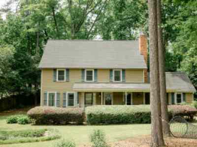 136 Coventry Circle