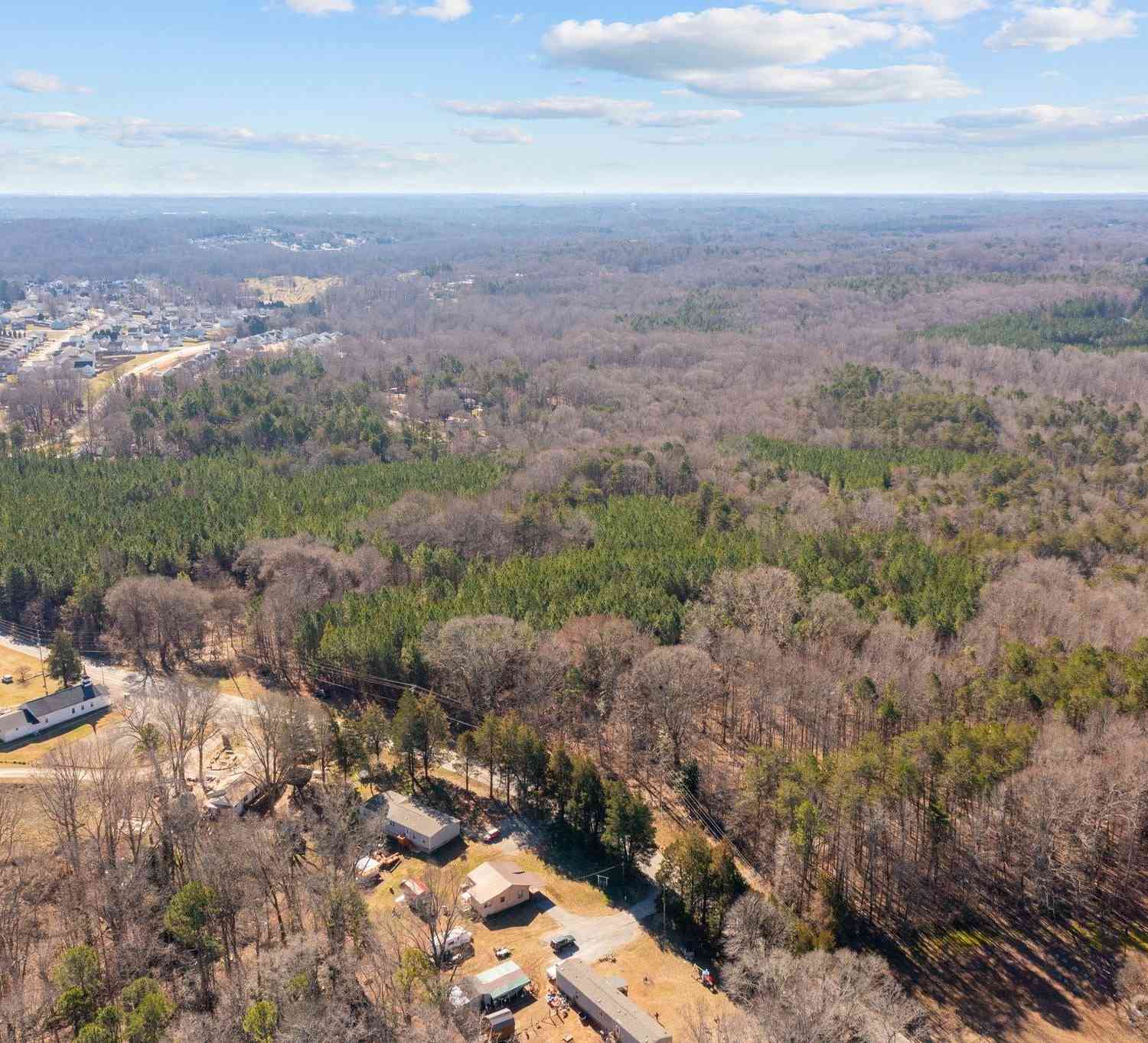 Lowland Dairy Road, Mount Holly, North Carolina image 6