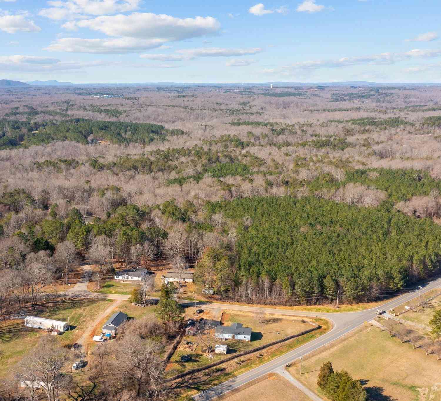 Lowland Dairy Road, Mount Holly, North Carolina image 14