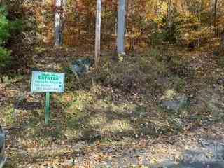 19 Lochmoor Lane, Waynesville, North Carolina image 4