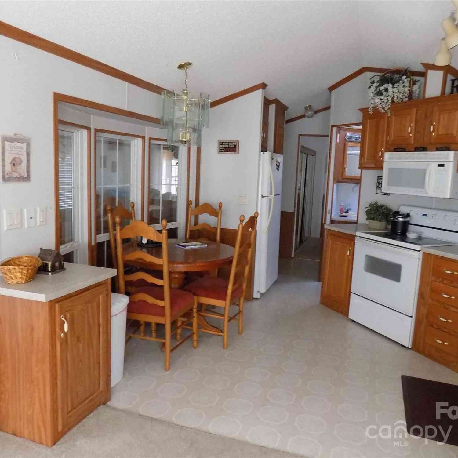 43 Pike Point, Waynesville, North Carolina image 5