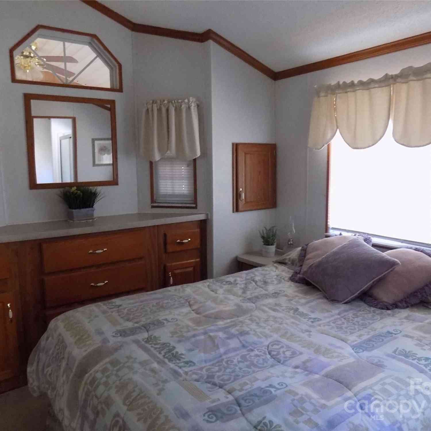 43 Pike Point, Waynesville, North Carolina image 6