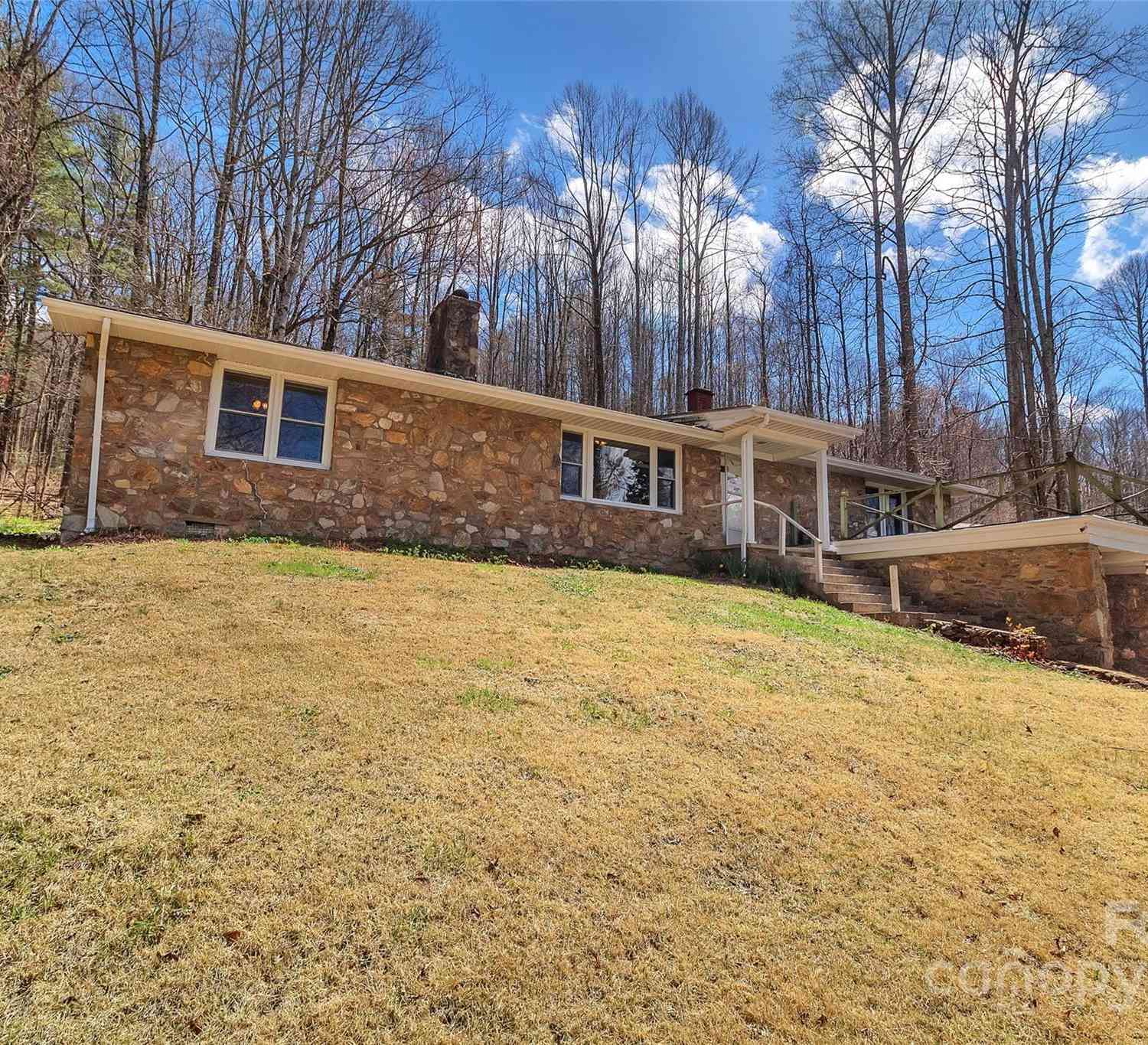 358 Timberlane Road, Waynesville, North Carolina image 1