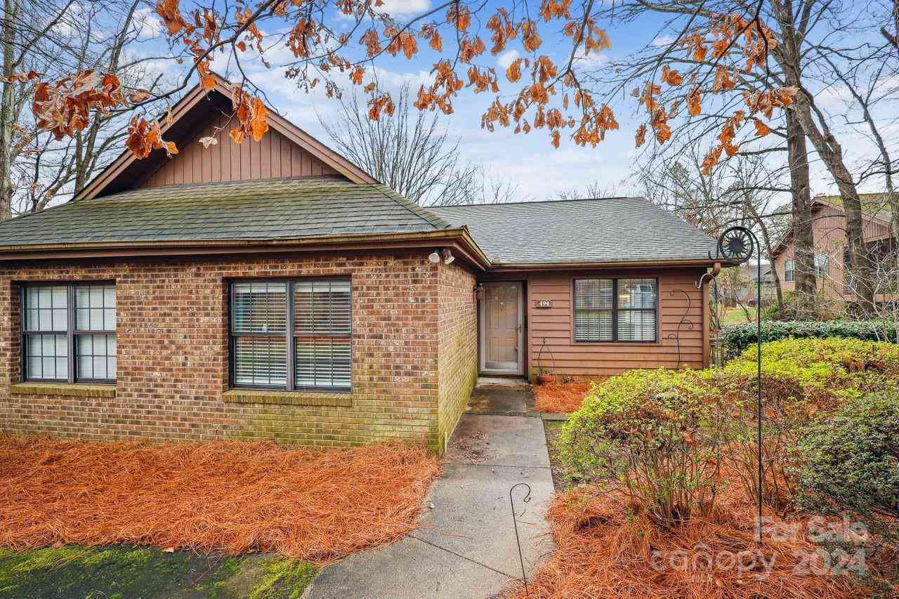 494 Glory Court, Fort Mill, South Carolina image 1