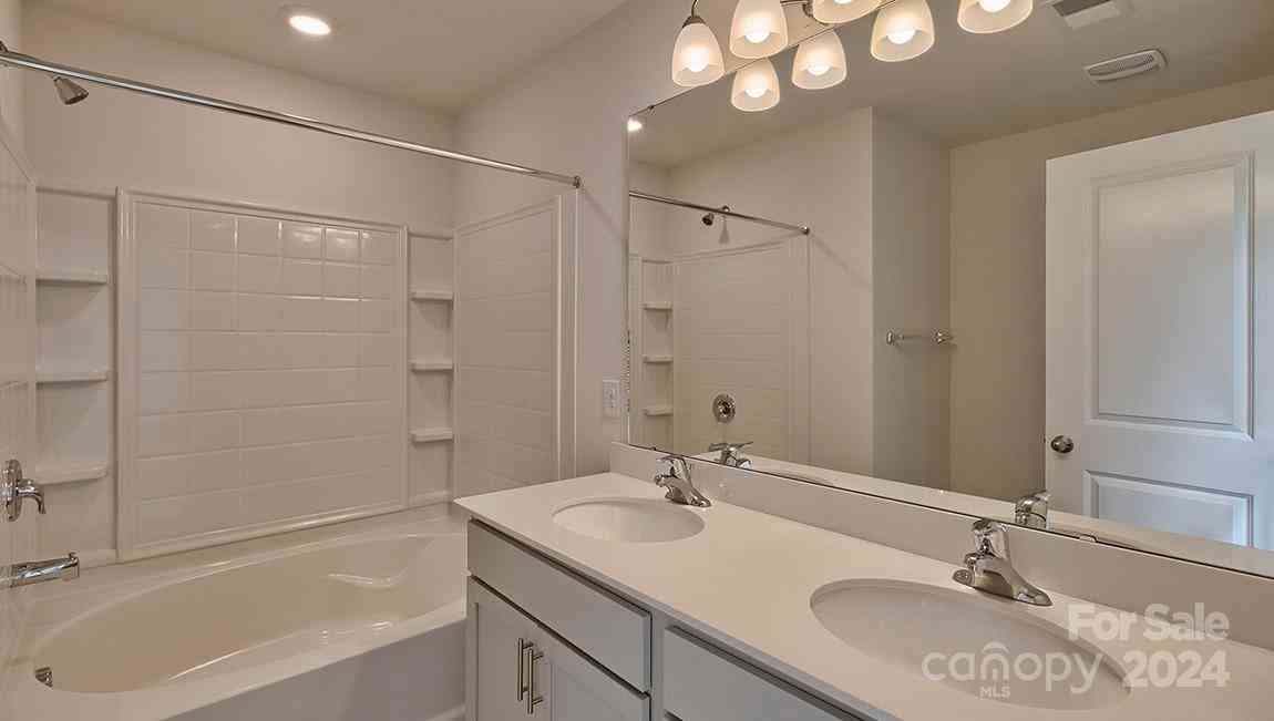 8 Farmwood Trail, Waynesville, North Carolina image 7