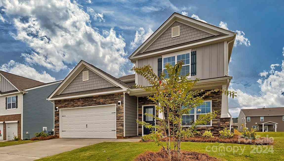 8 Farmwood Trail, Waynesville, North Carolina image 3