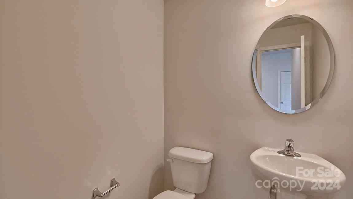 8 Farmwood Trail, Waynesville, North Carolina image 5