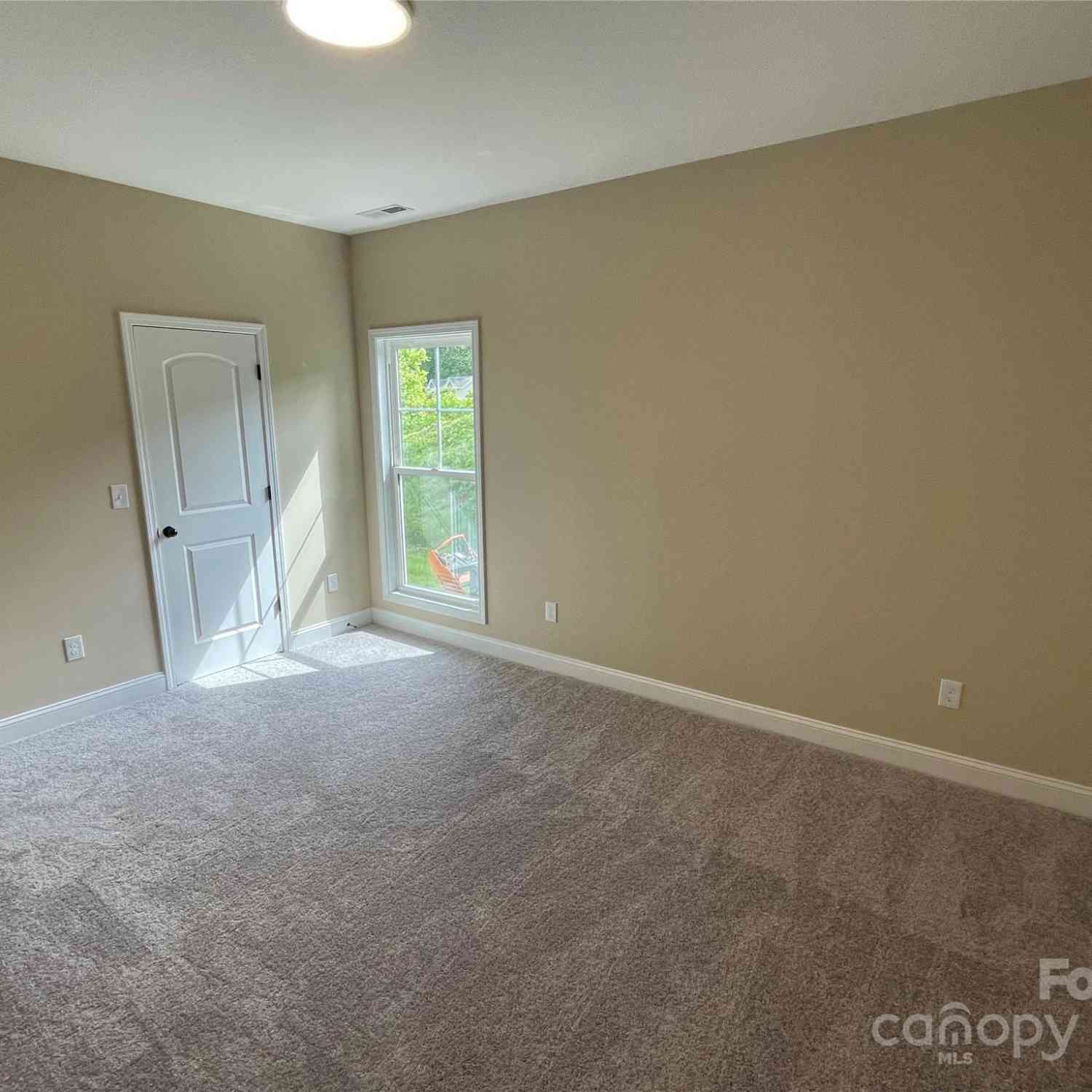 373 Barefoot Ridge, Clyde, North Carolina image 10