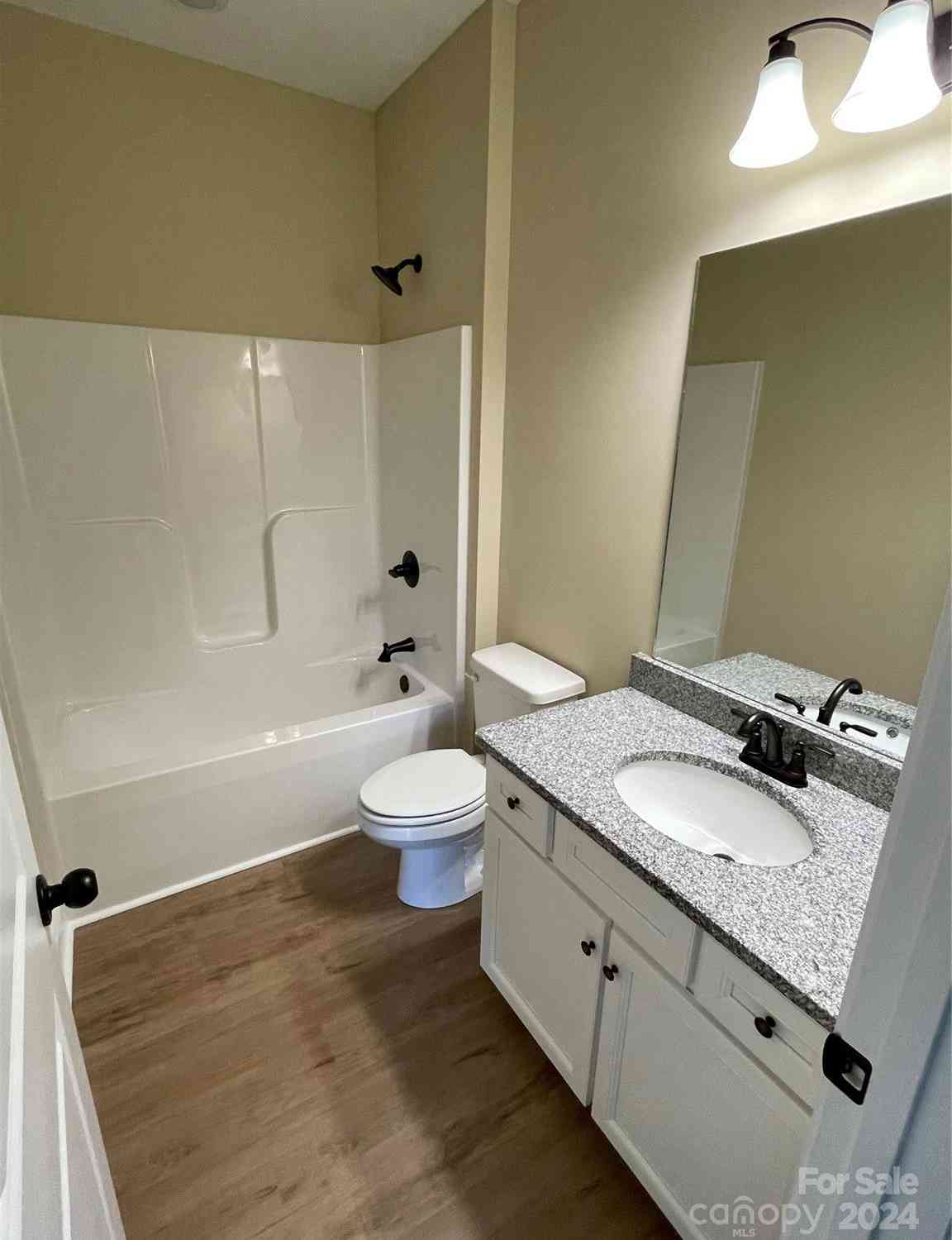 373 Barefoot Ridge, Clyde, North Carolina image 12