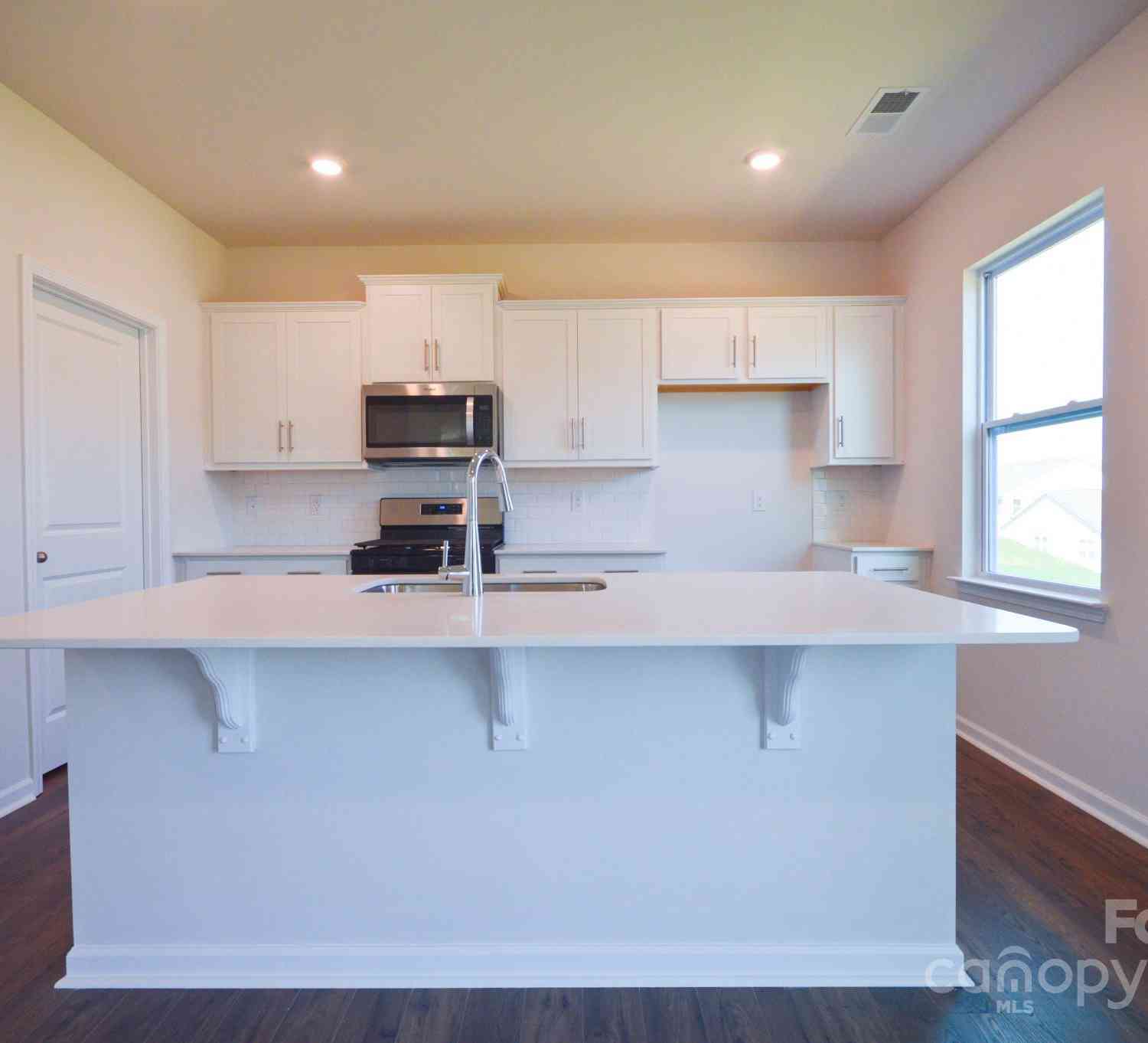 84 Farmwood Trail, Waynesville, North Carolina image 4