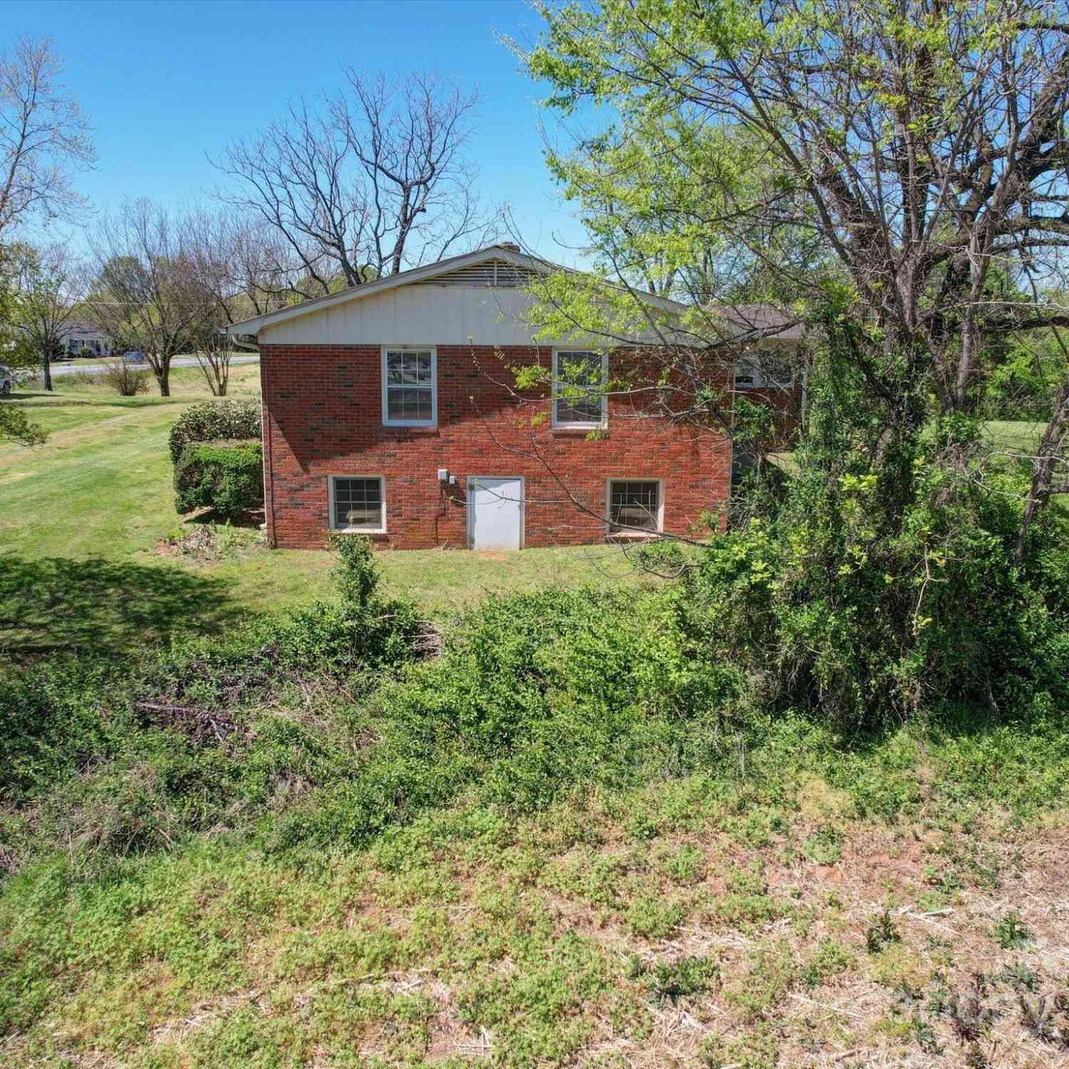 112 W Highway 218 Road, Monroe, North Carolina image 8