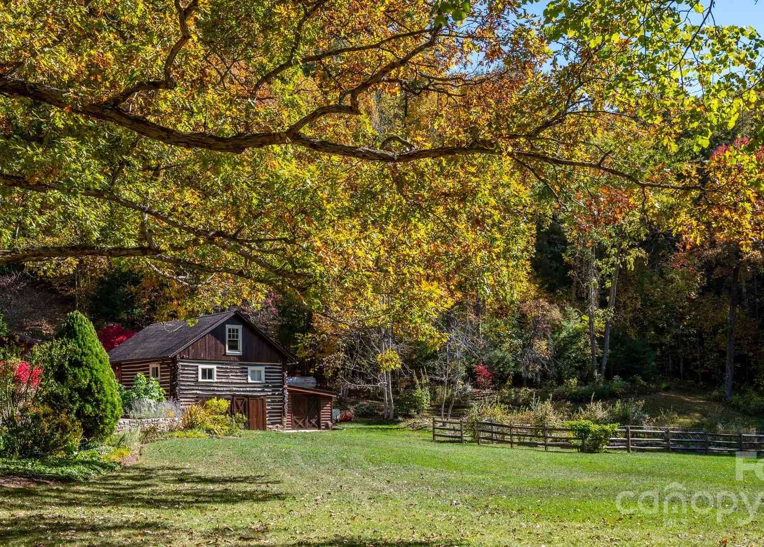 167 Lynn Cove Road, Asheville, North Carolina image 46