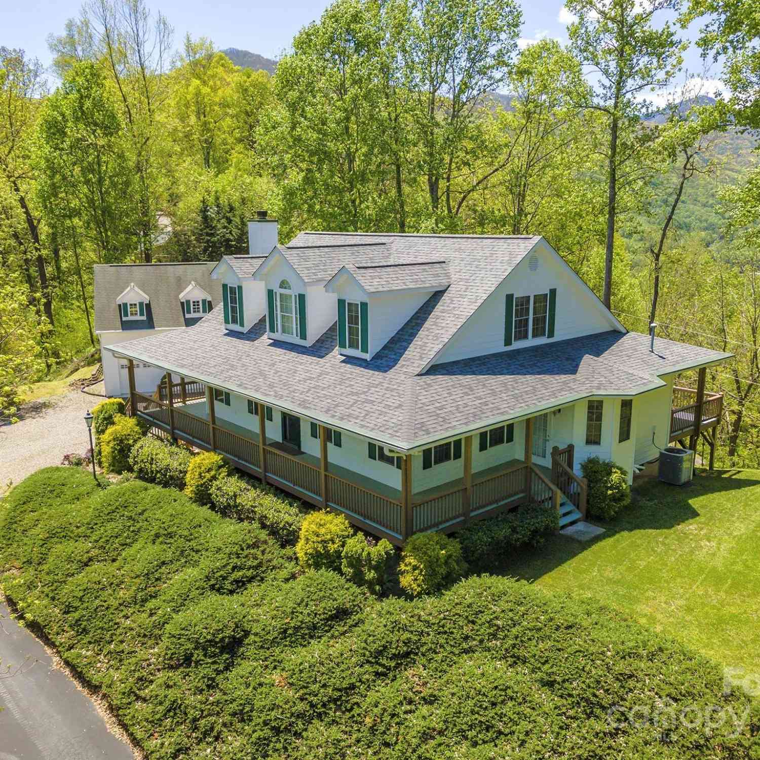 700 Cool August Heights, Waynesville, North Carolina image 1