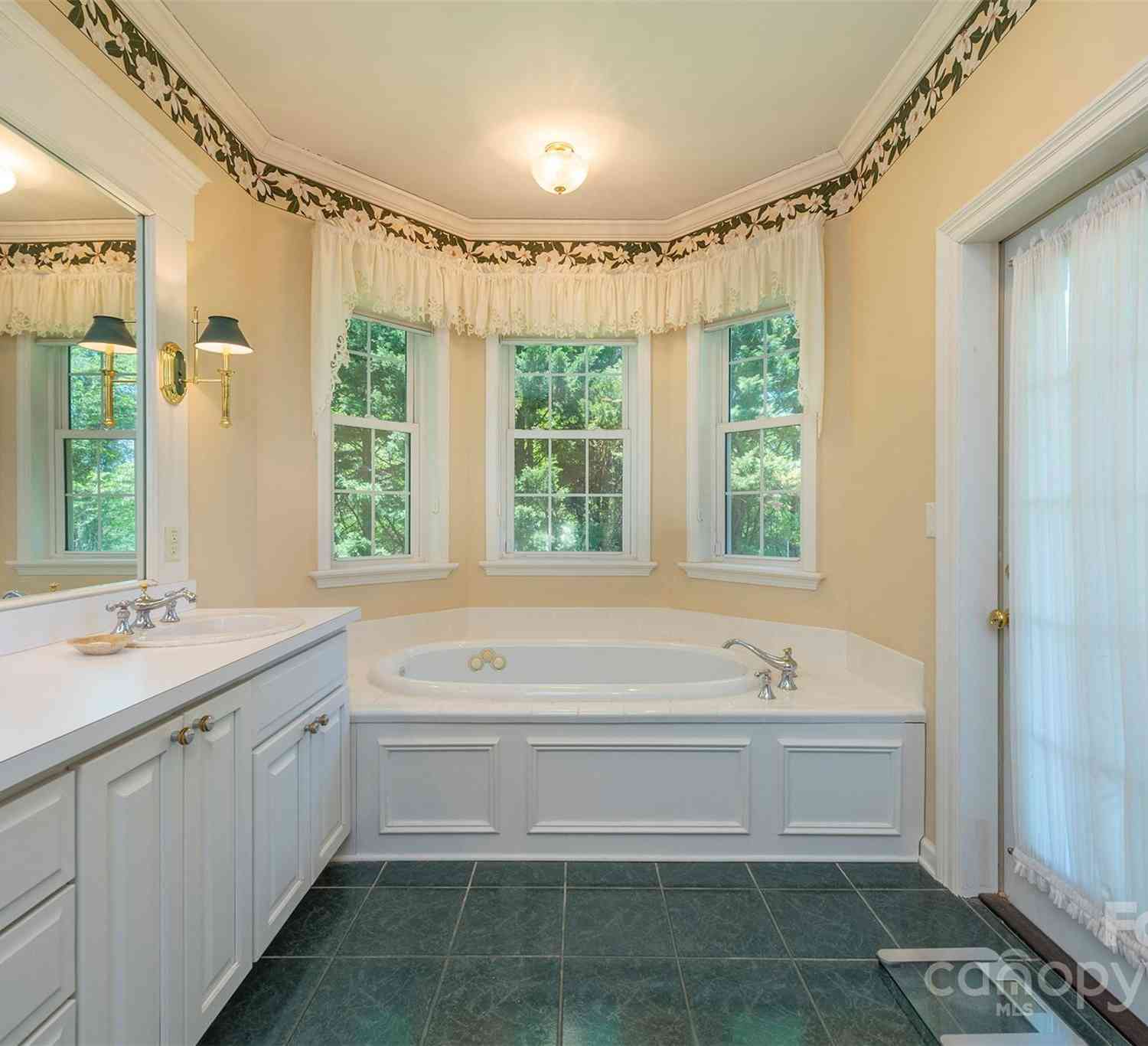 700 Cool August Heights, Waynesville, North Carolina image 18
