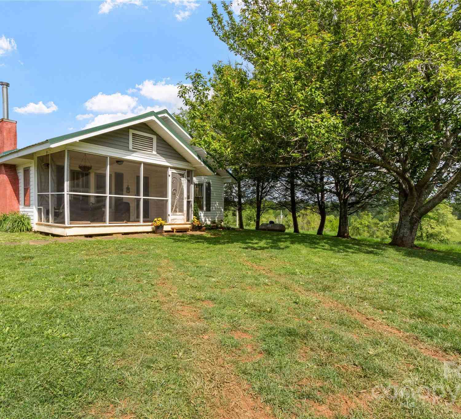 1305 Halltown Road, Spruce Pine, North Carolina image 26