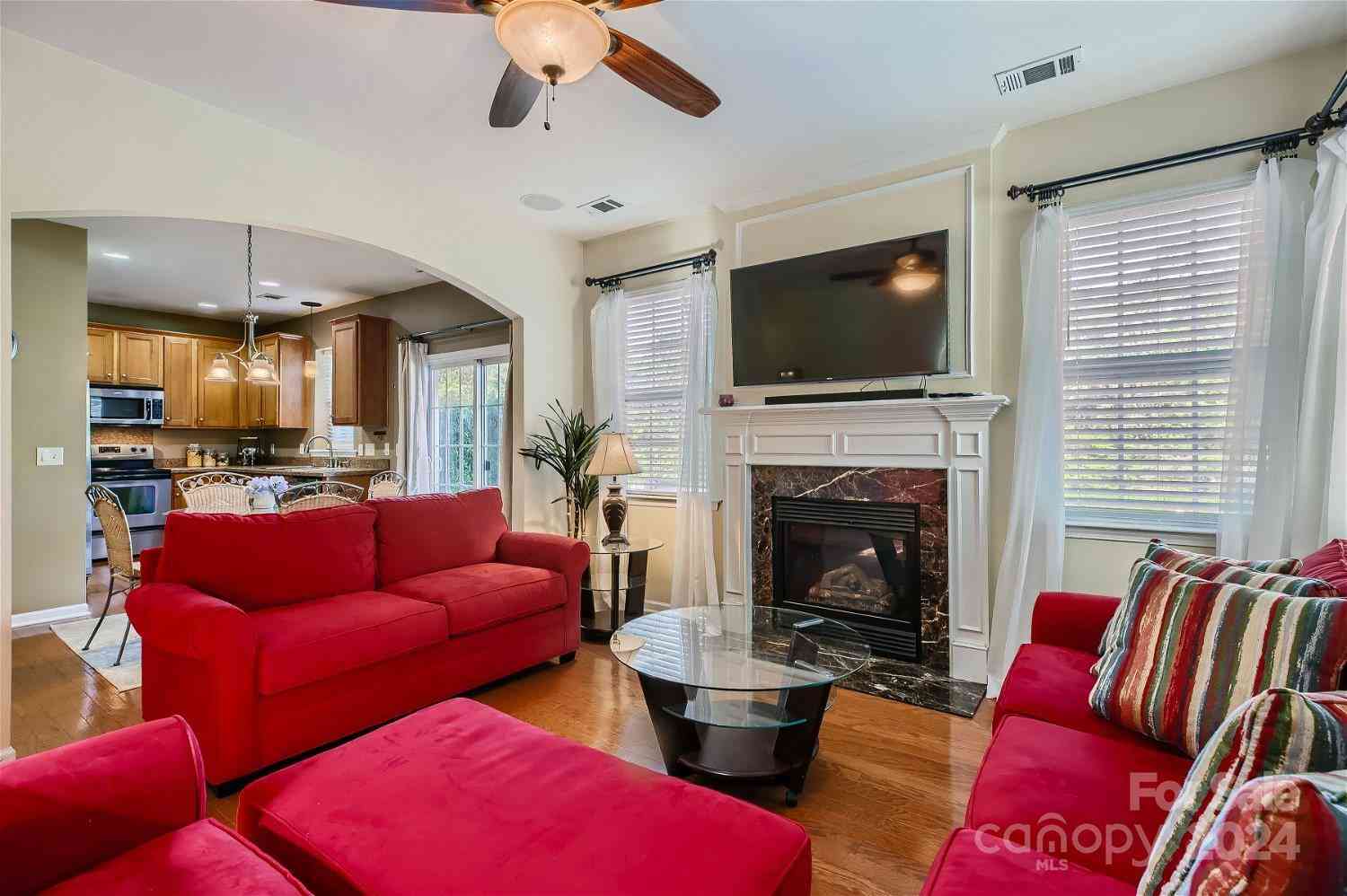 2412 Sonoma Valley Drive, Charlotte, North Carolina image 6