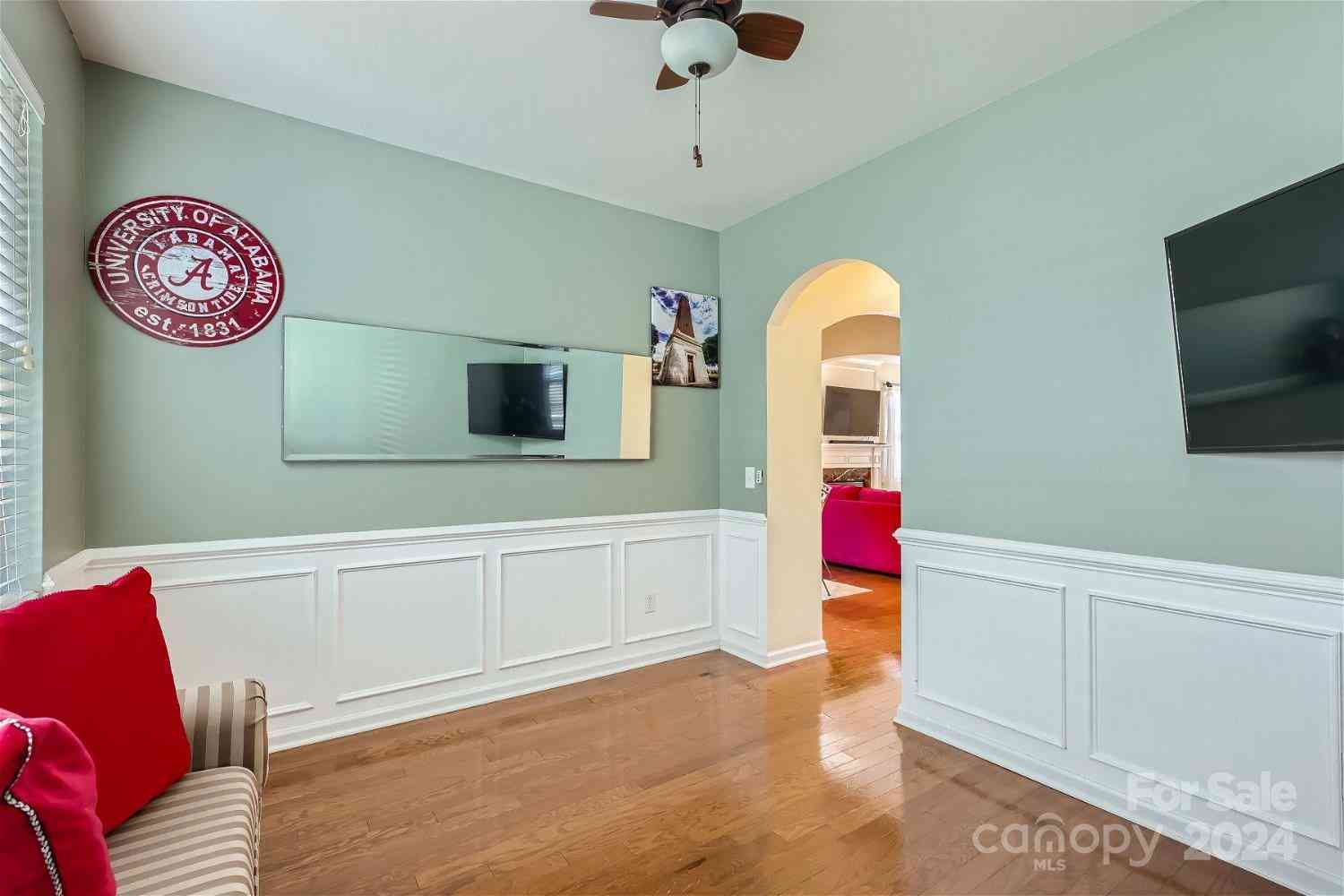 2412 Sonoma Valley Drive, Charlotte, North Carolina image 3