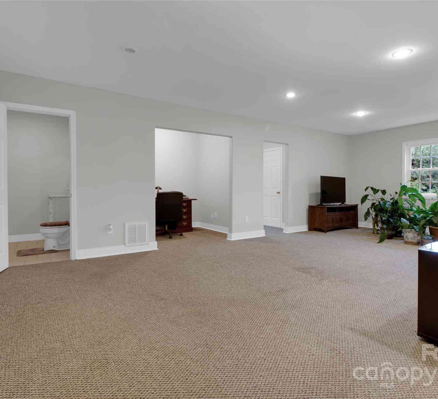 150 Baton Lane, Hendersonville, North Carolina image 28