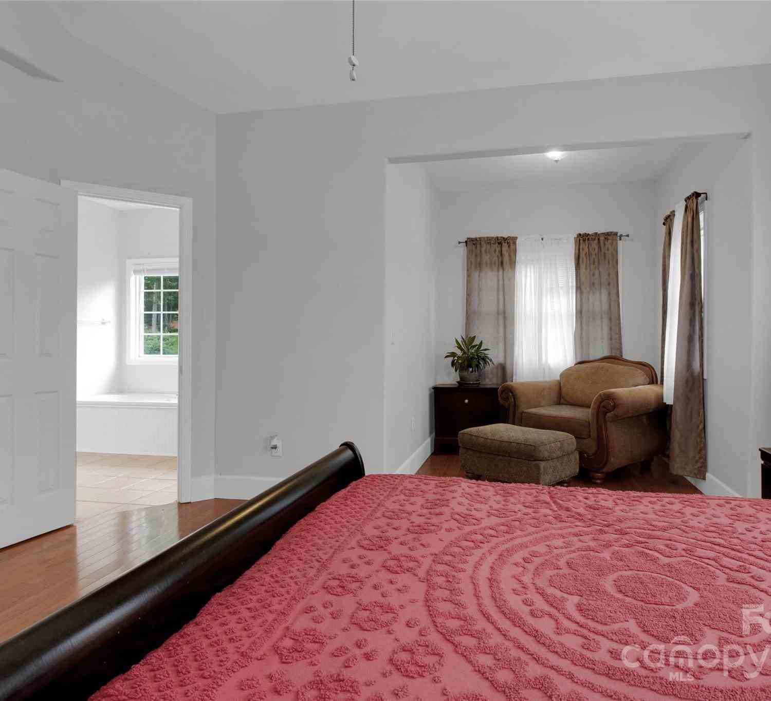 150 Baton Lane, Hendersonville, North Carolina image 12