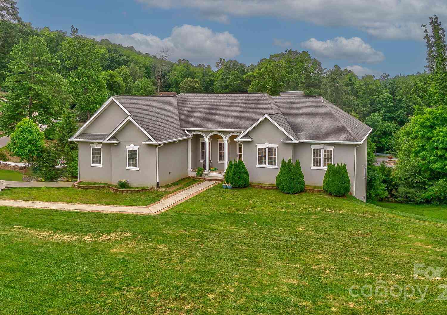 150 Baton Lane, Hendersonville, North Carolina image 3