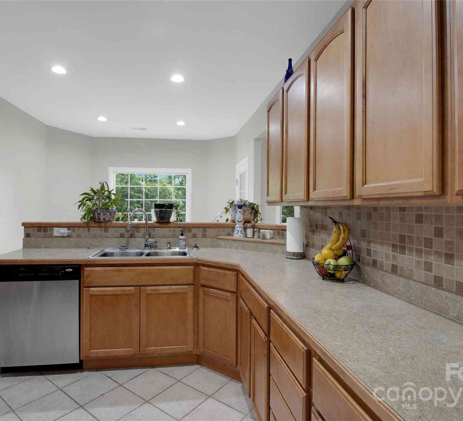 150 Baton Lane, Hendersonville, North Carolina image 6