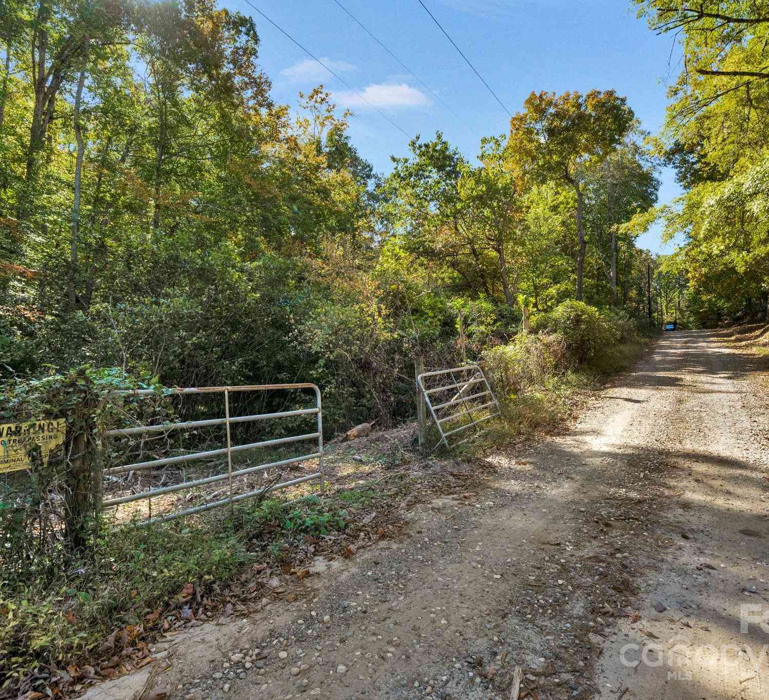 16521 Shallow Pond Road, Charlotte, North Carolina image 1