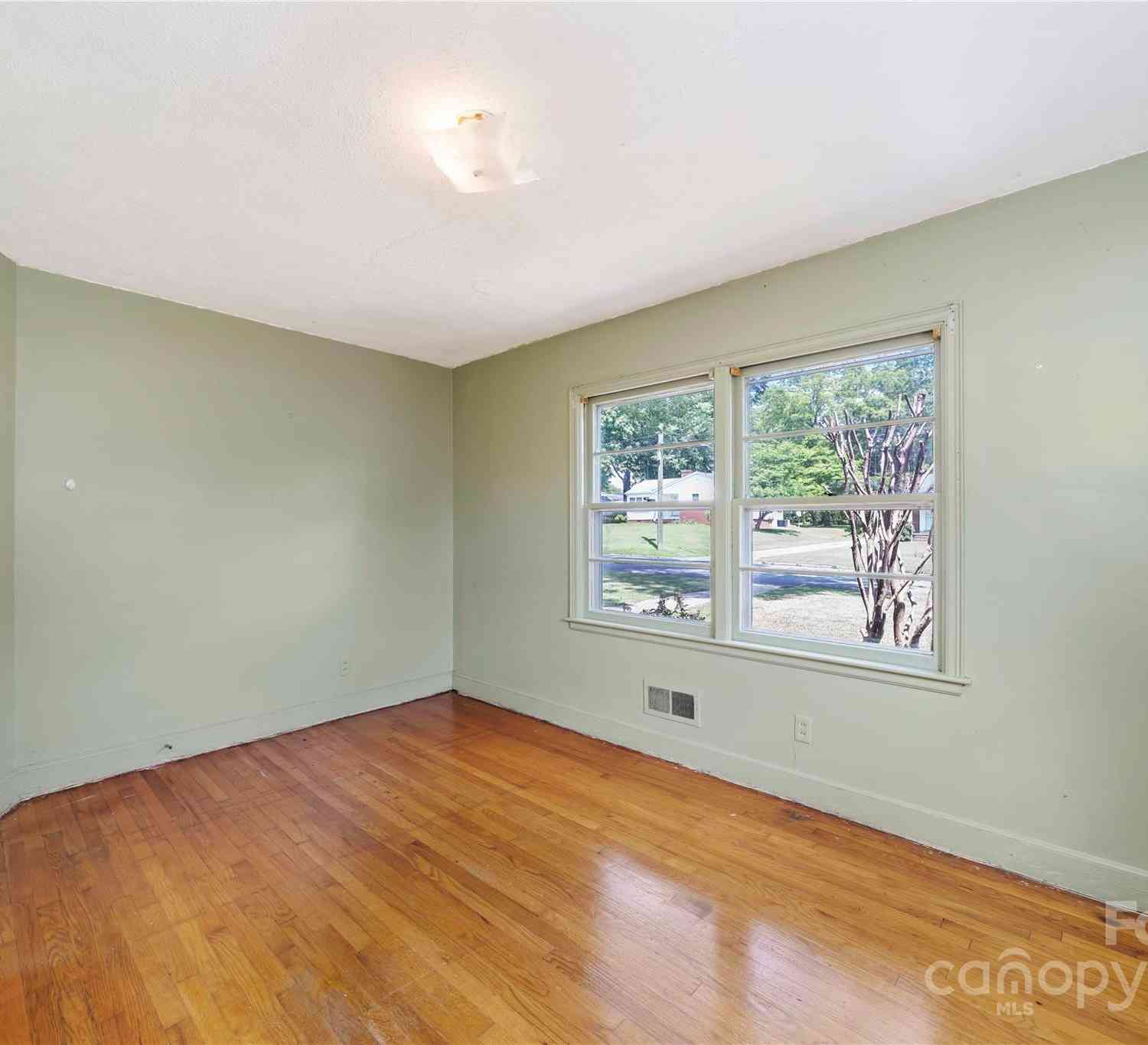 810 Hampton Street, Shelby, North Carolina image 12