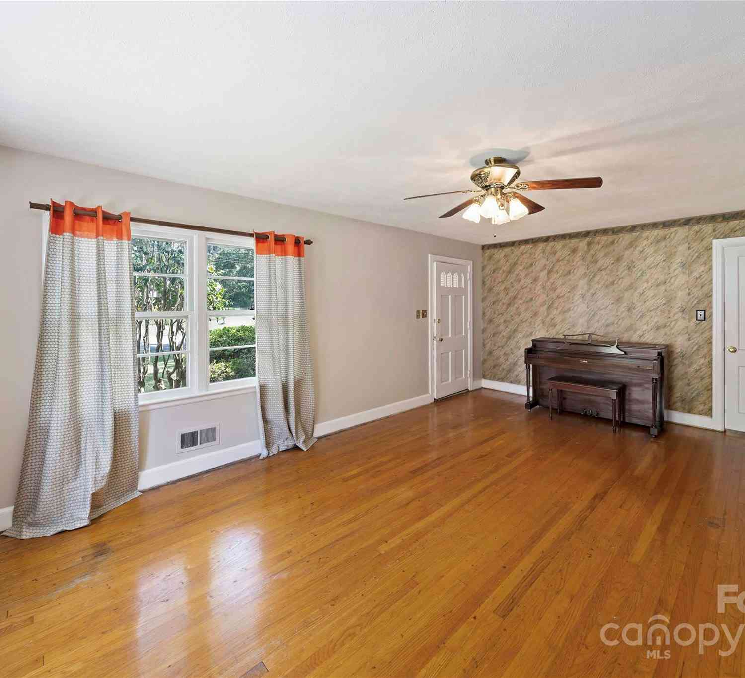 810 Hampton Street, Shelby, North Carolina image 6