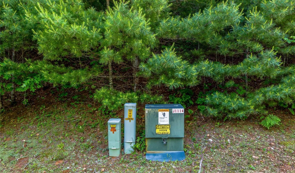 TBD (HM 103) Hawk Mountain Road, Lake Toxaway, North Carolina image 3