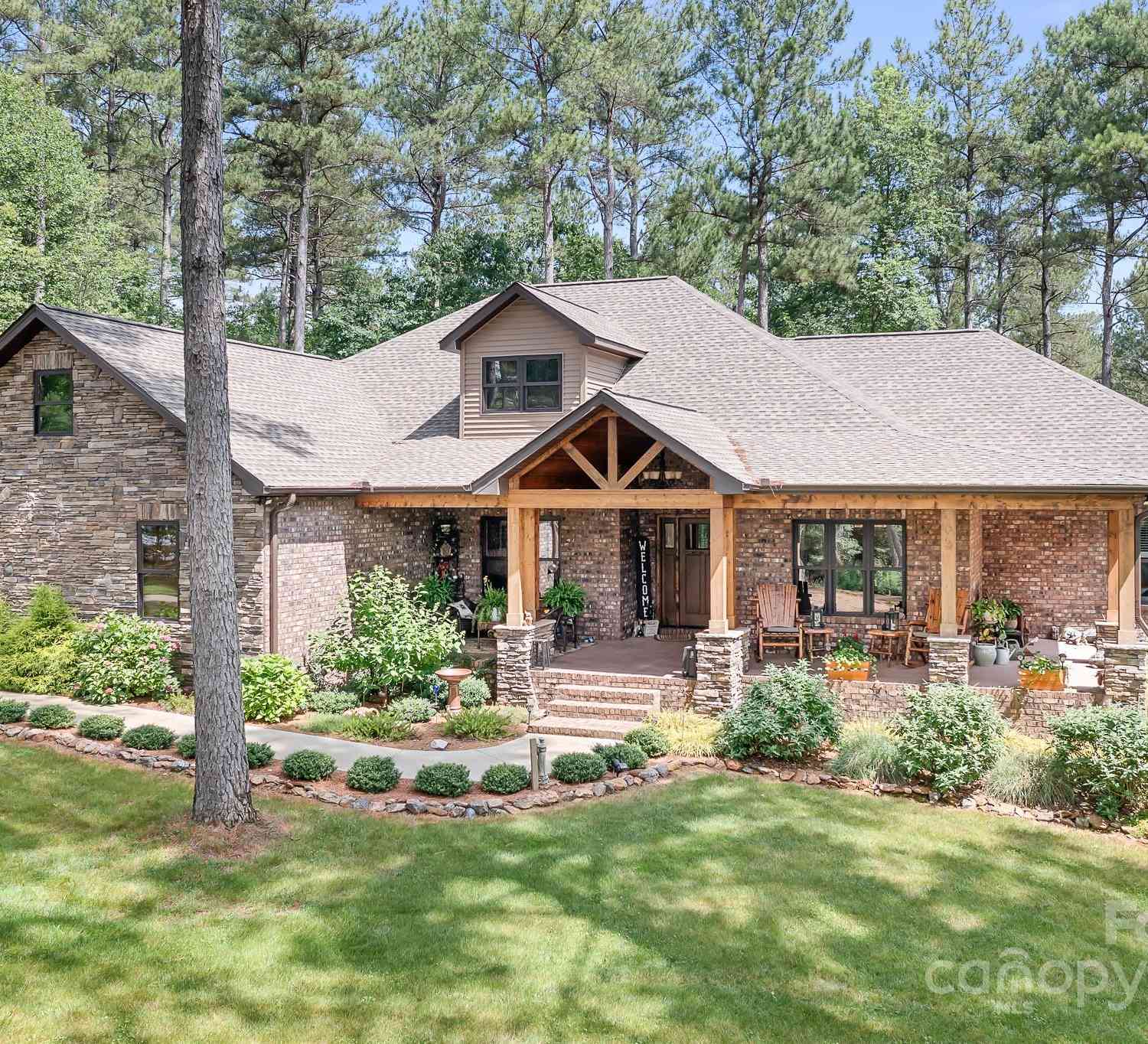 303 Waters Edge Drive, Connelly Springs, North Carolina image 2