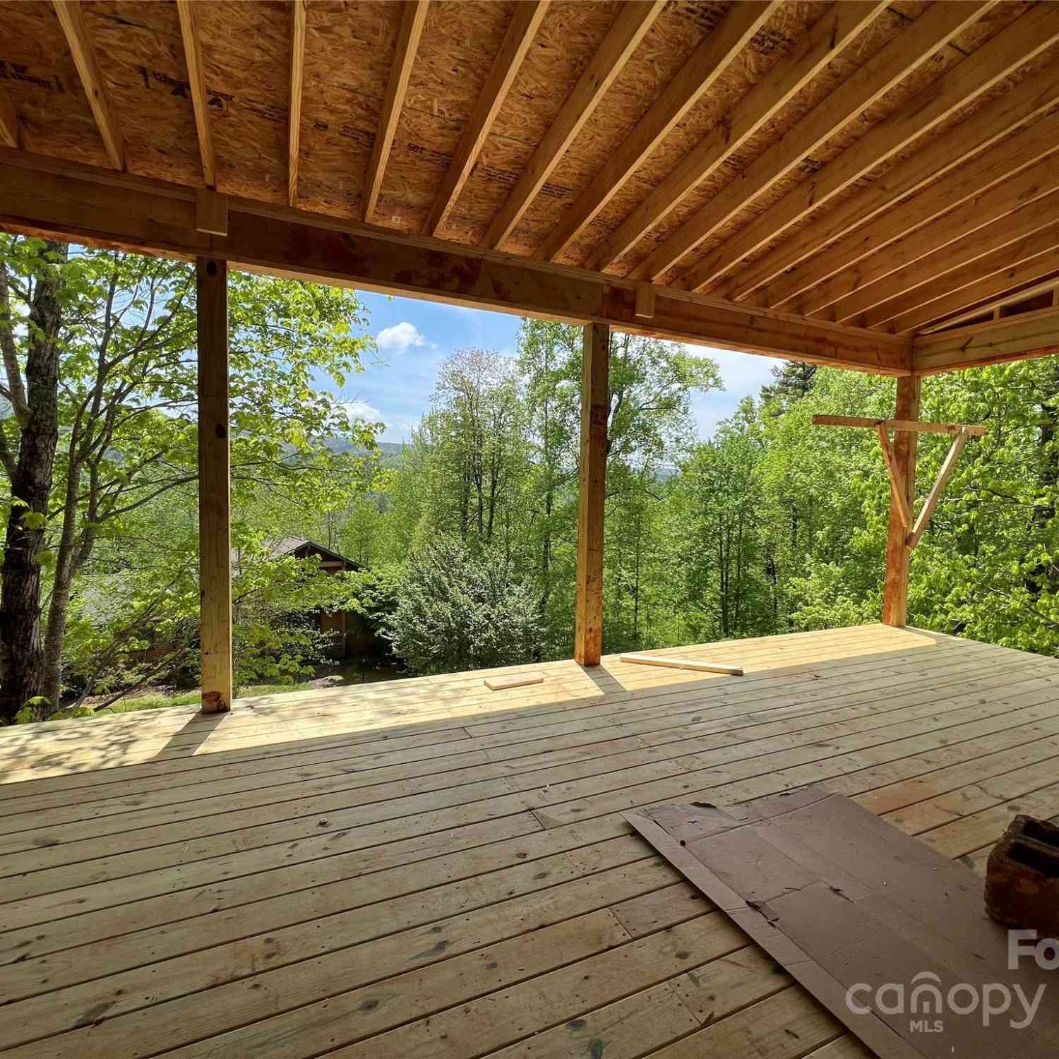 604 Blue Ridge Drive, Marion, North Carolina image 7