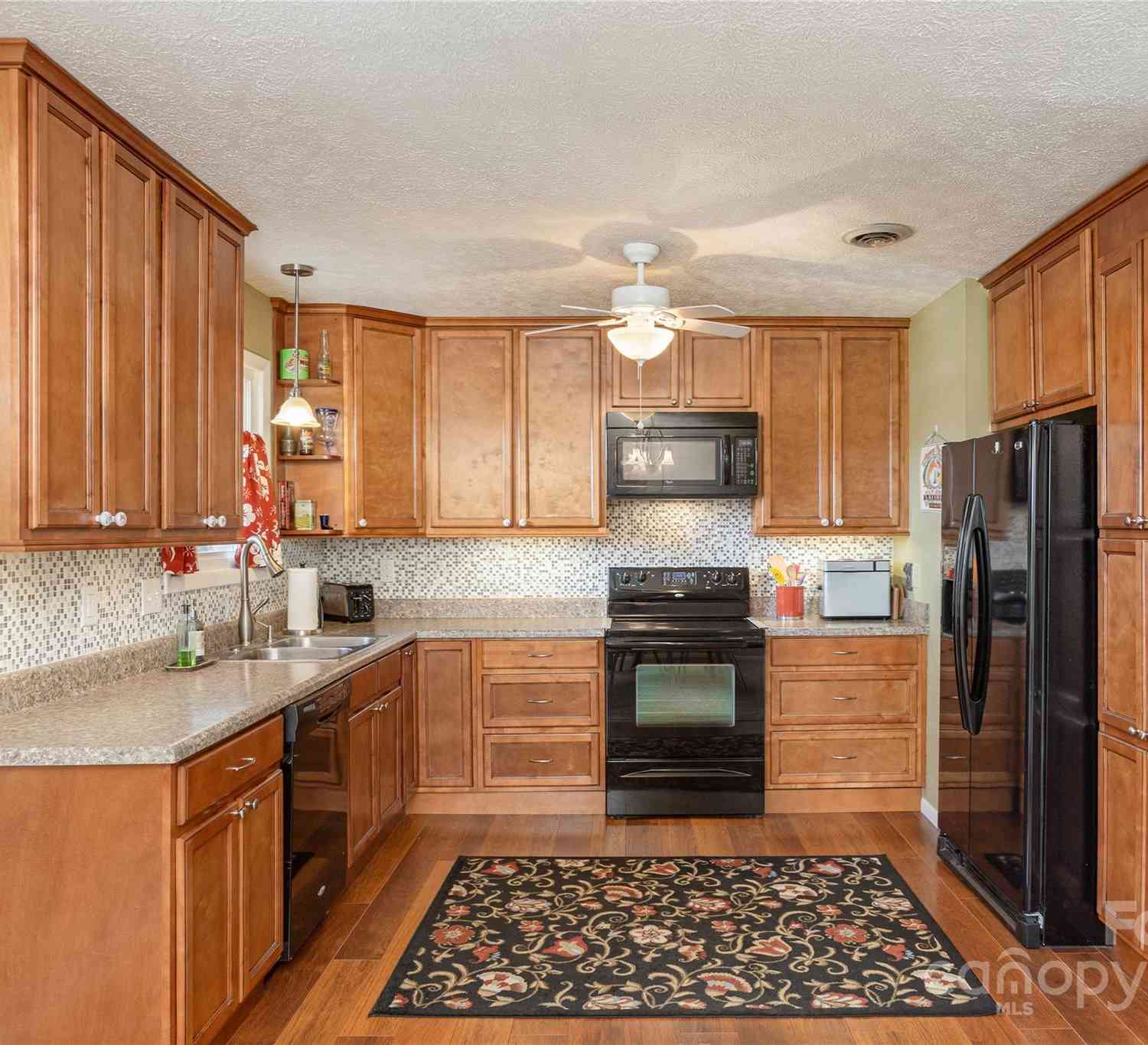 103 Oakwood Place #UNIT 4, Hendersonville, North Carolina image 11