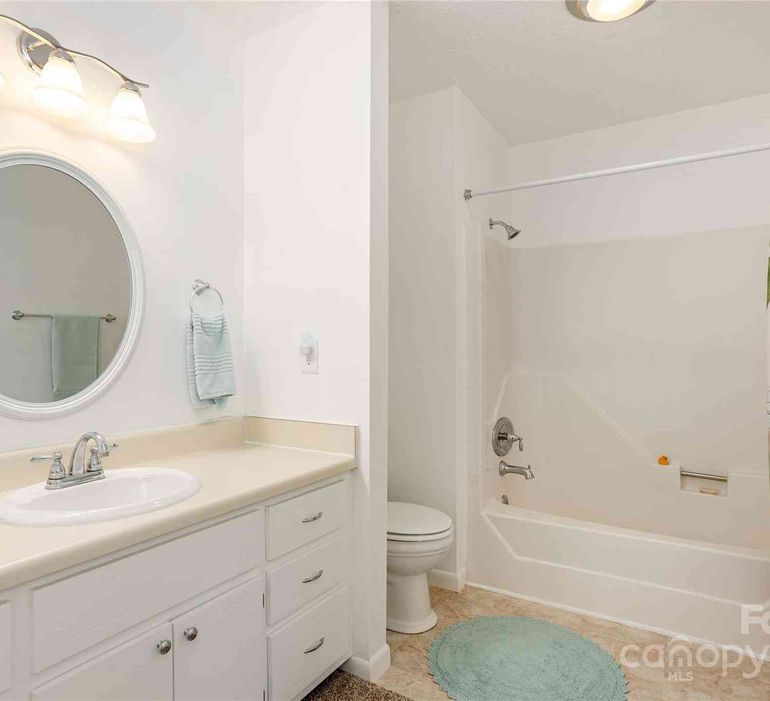 103 Oakwood Place #UNIT 4, Hendersonville, North Carolina image 15