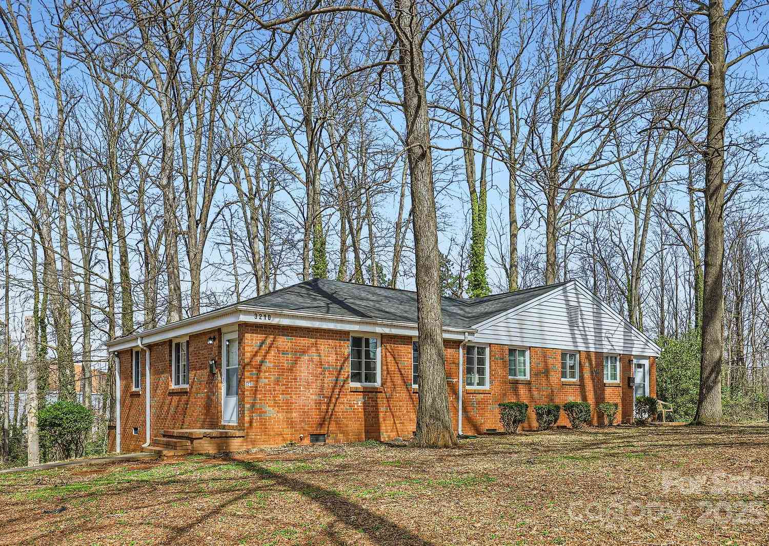 3210 Marlborough Road, Charlotte, North Carolina image 1