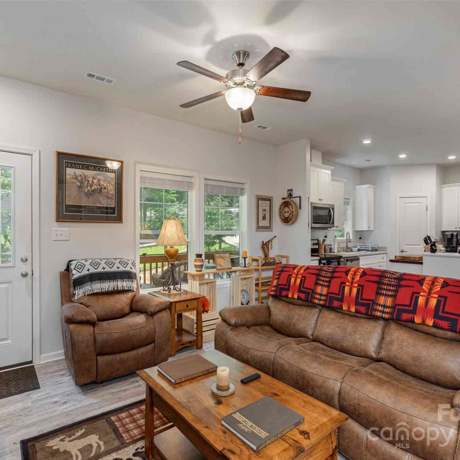 138 Lone Eagle Lane, Hendersonville, North Carolina image 5