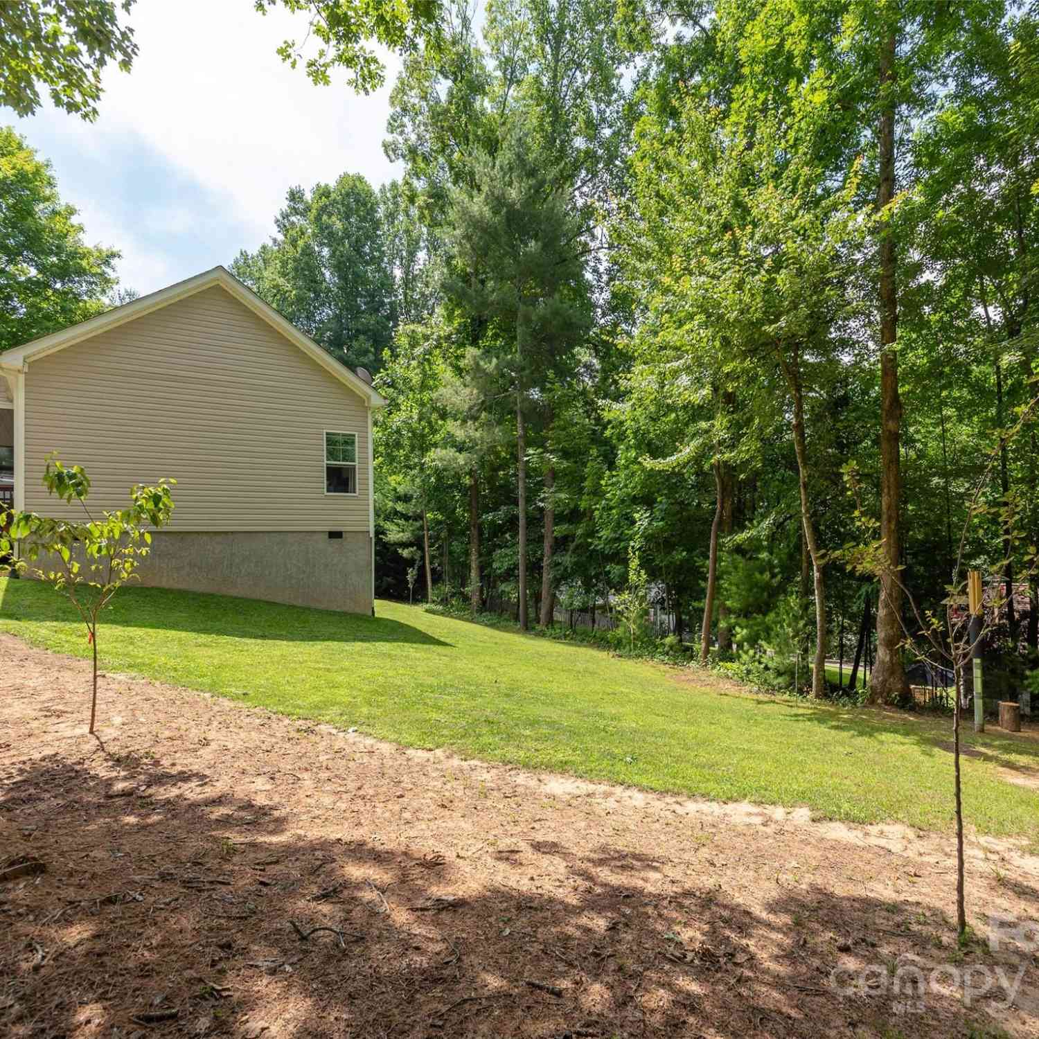 138 Lone Eagle Lane, Hendersonville, North Carolina image 27