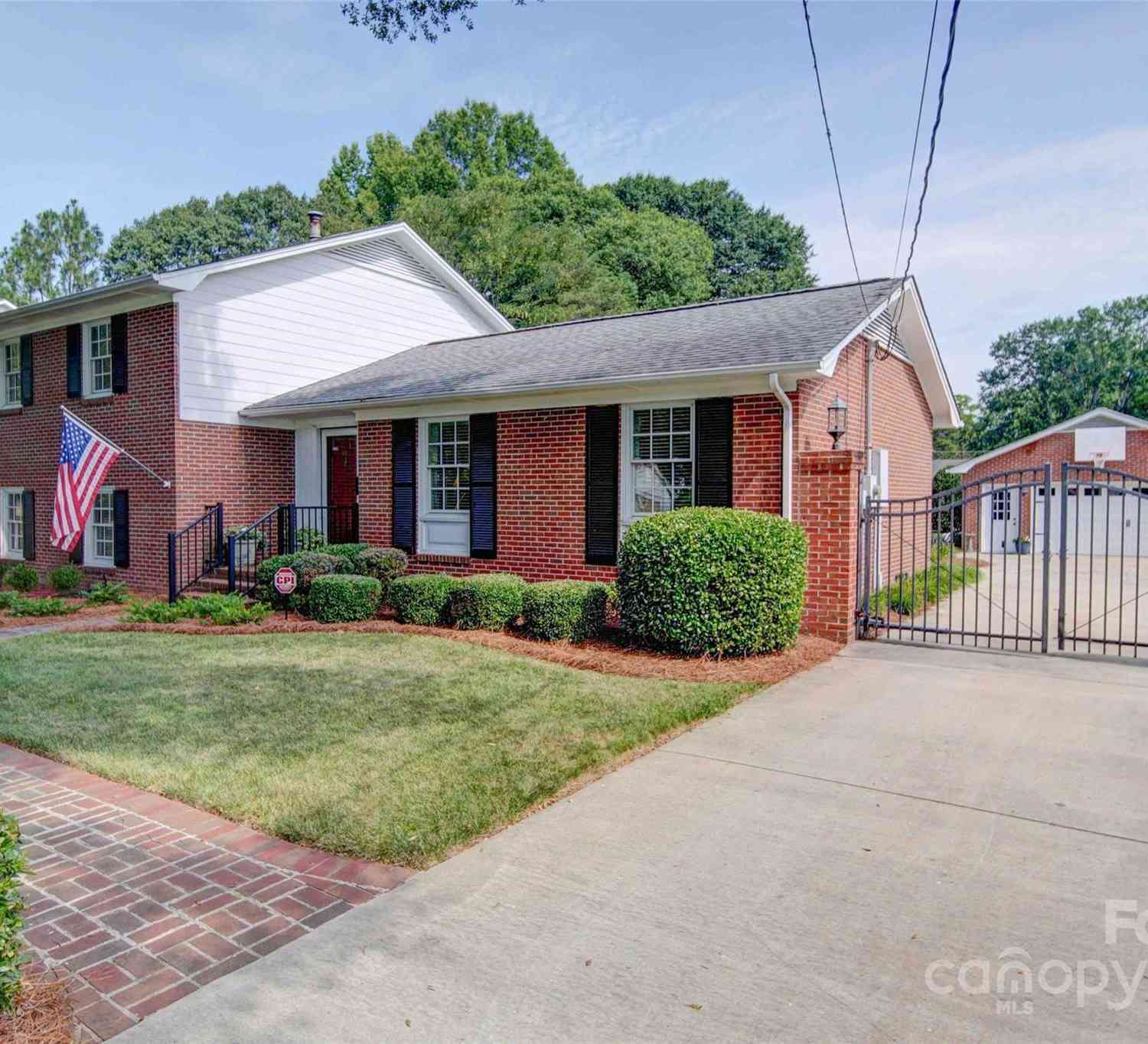 1112 Woodvale Avenue, Gastonia, North Carolina image 3