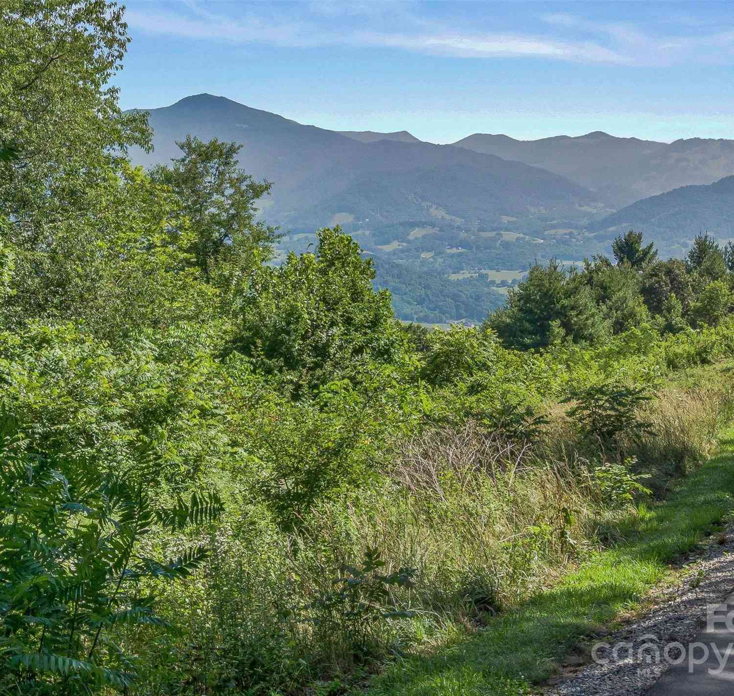 Lot 18 Signature Row Boulevard #18, Waynesville, North Carolina image 1