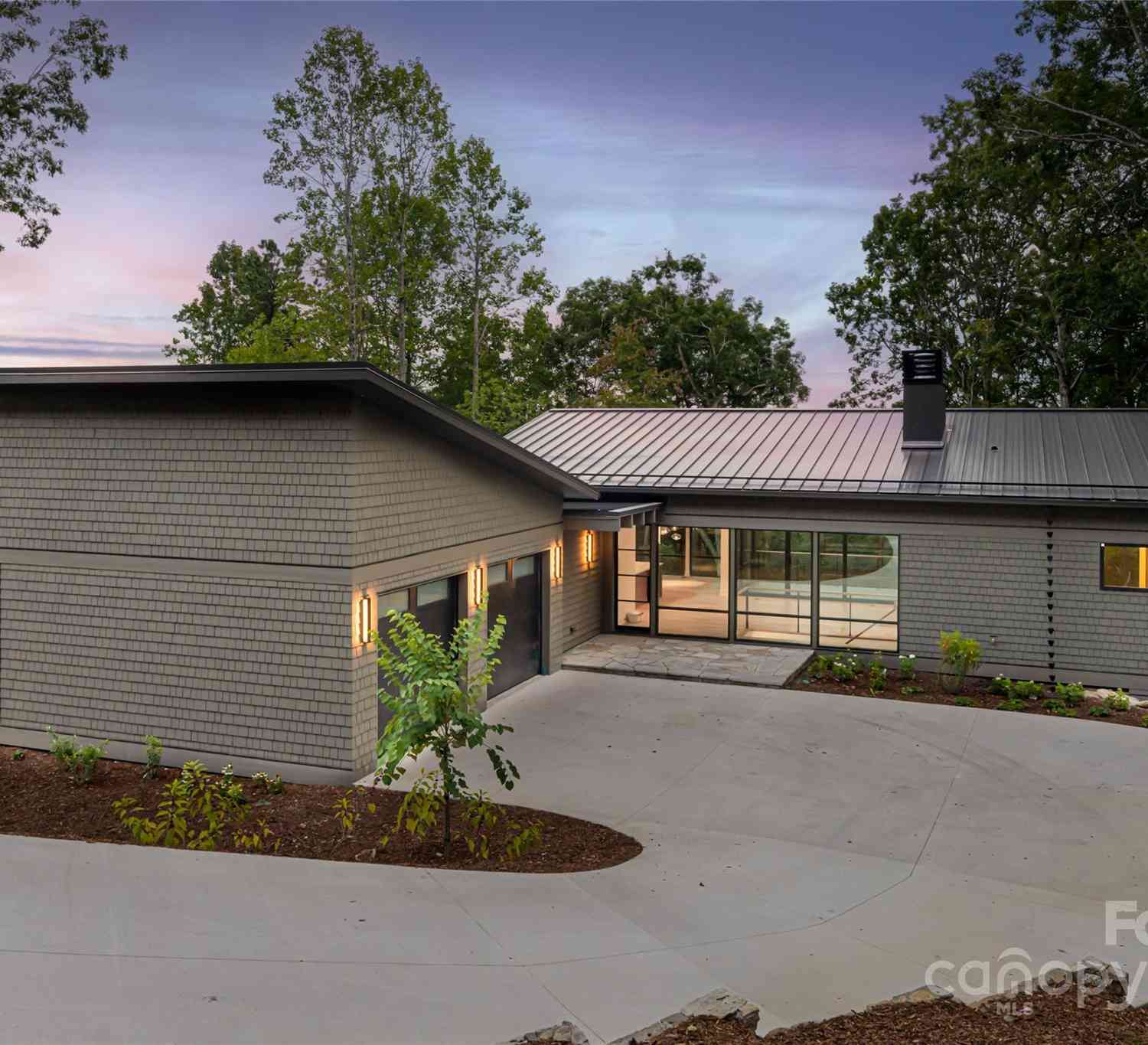 751 New Sprout Lane, Hendersonville, North Carolina image 1