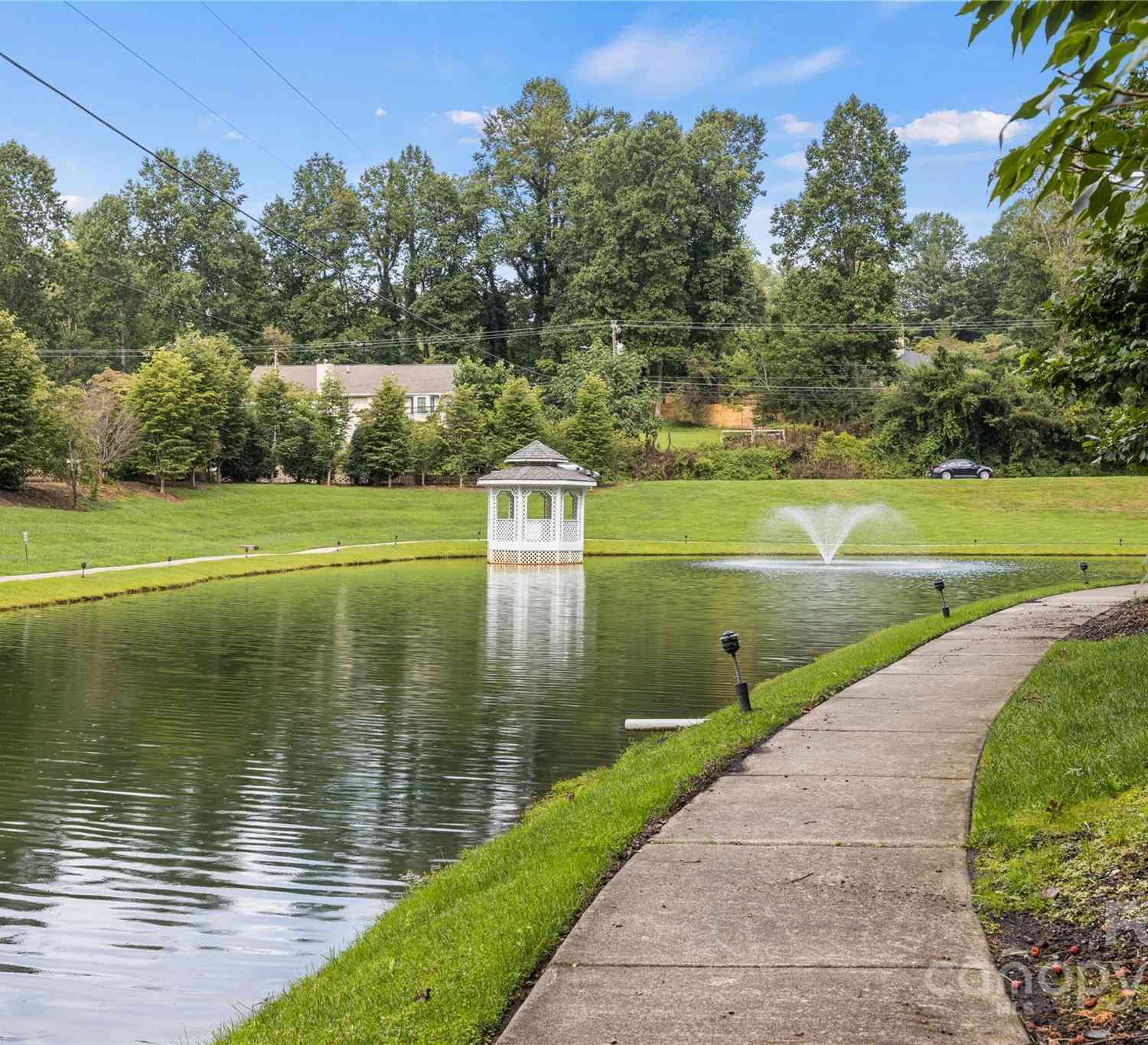 101 Wood Owl Court, Hendersonville, North Carolina image 2