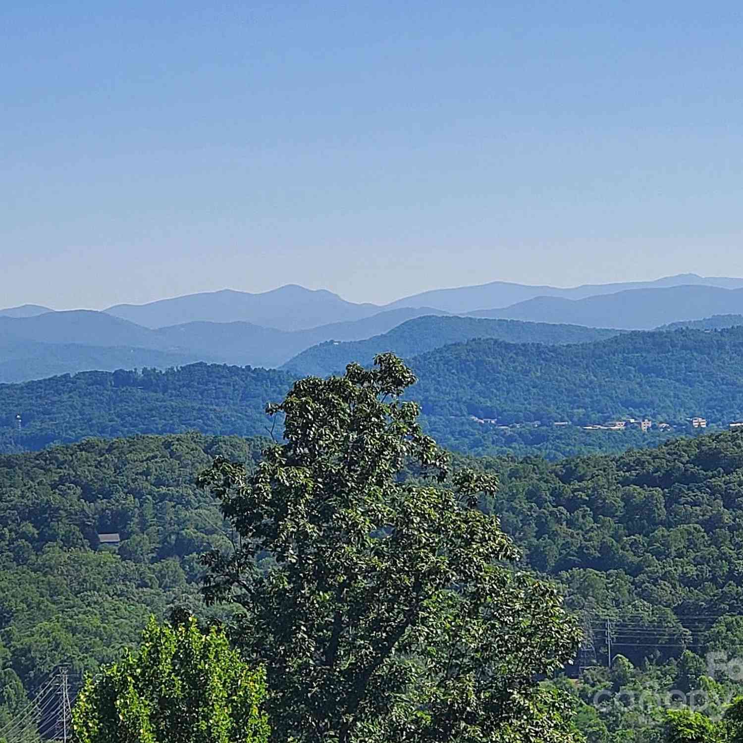 101 Wood Owl Court, Hendersonville, North Carolina image 11