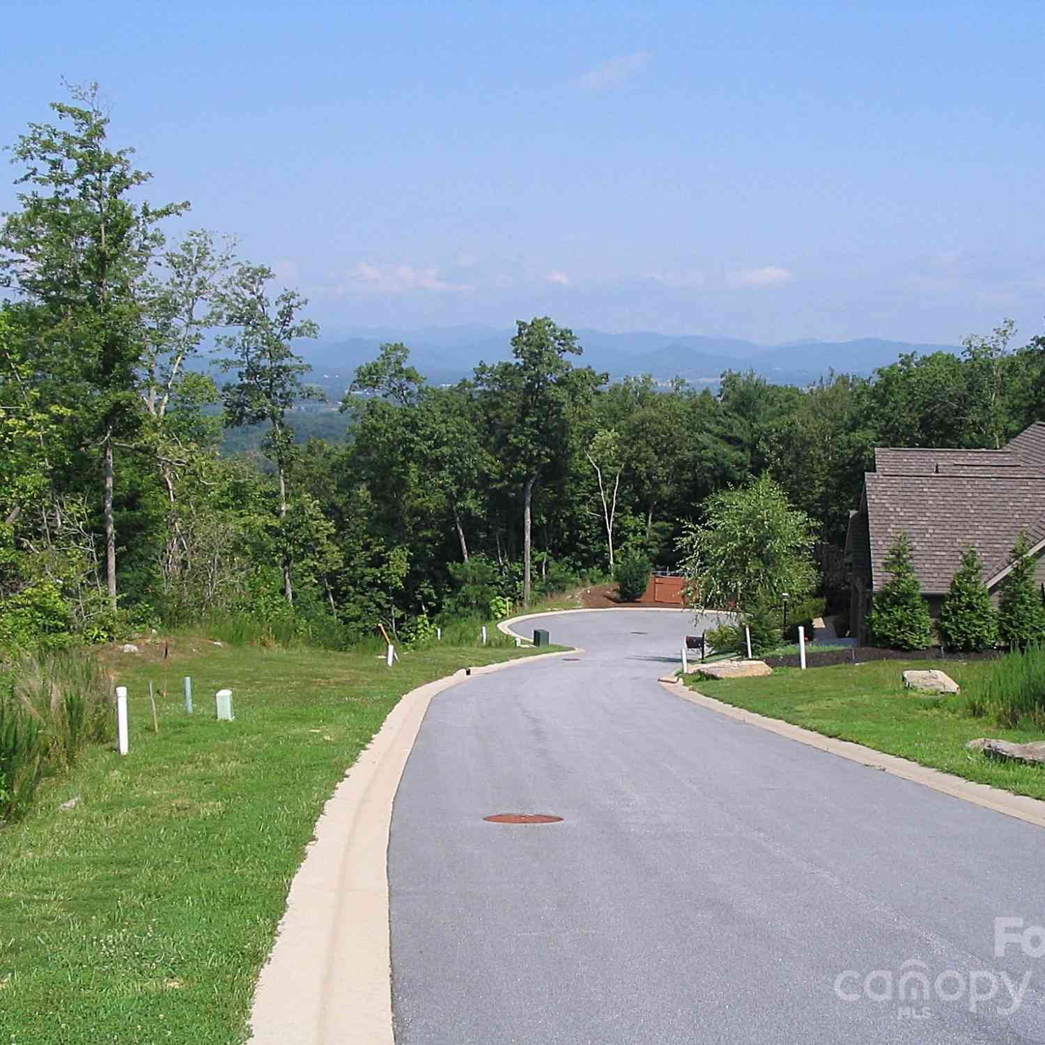 101 Wood Owl Court, Hendersonville, North Carolina image 15