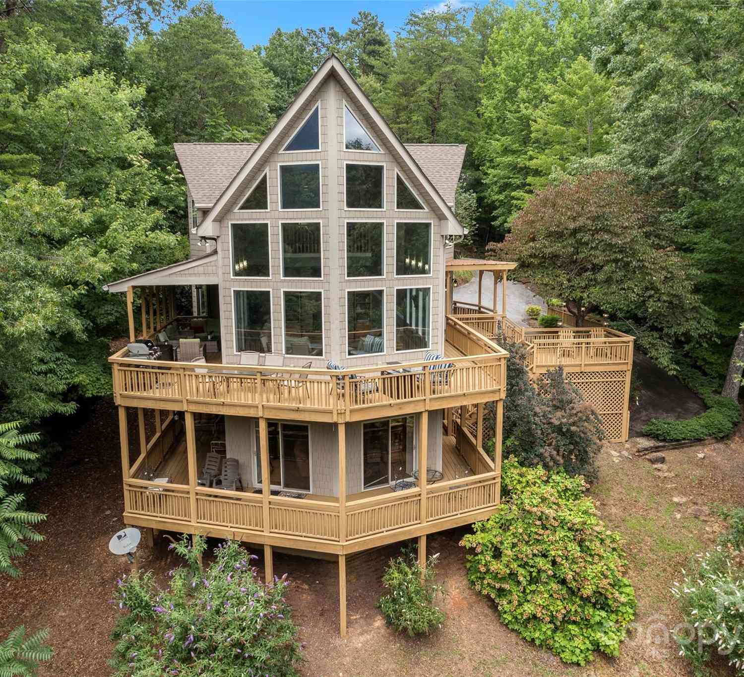 461 Fairway Drive, Lake Lure, North Carolina image 12