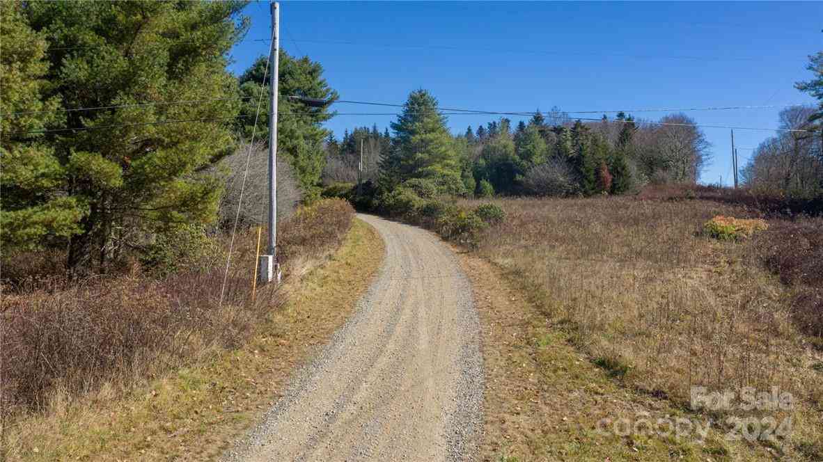 197 Eagle Bald Trail #LOT 34, Burnsville, North Carolina image 2