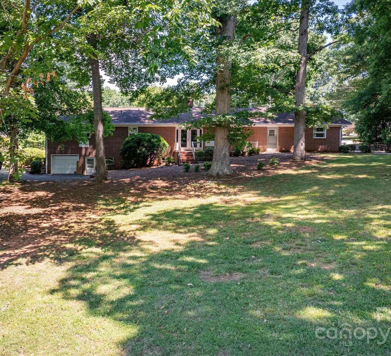 105 Oakwood Street, Morganton, North Carolina image 7