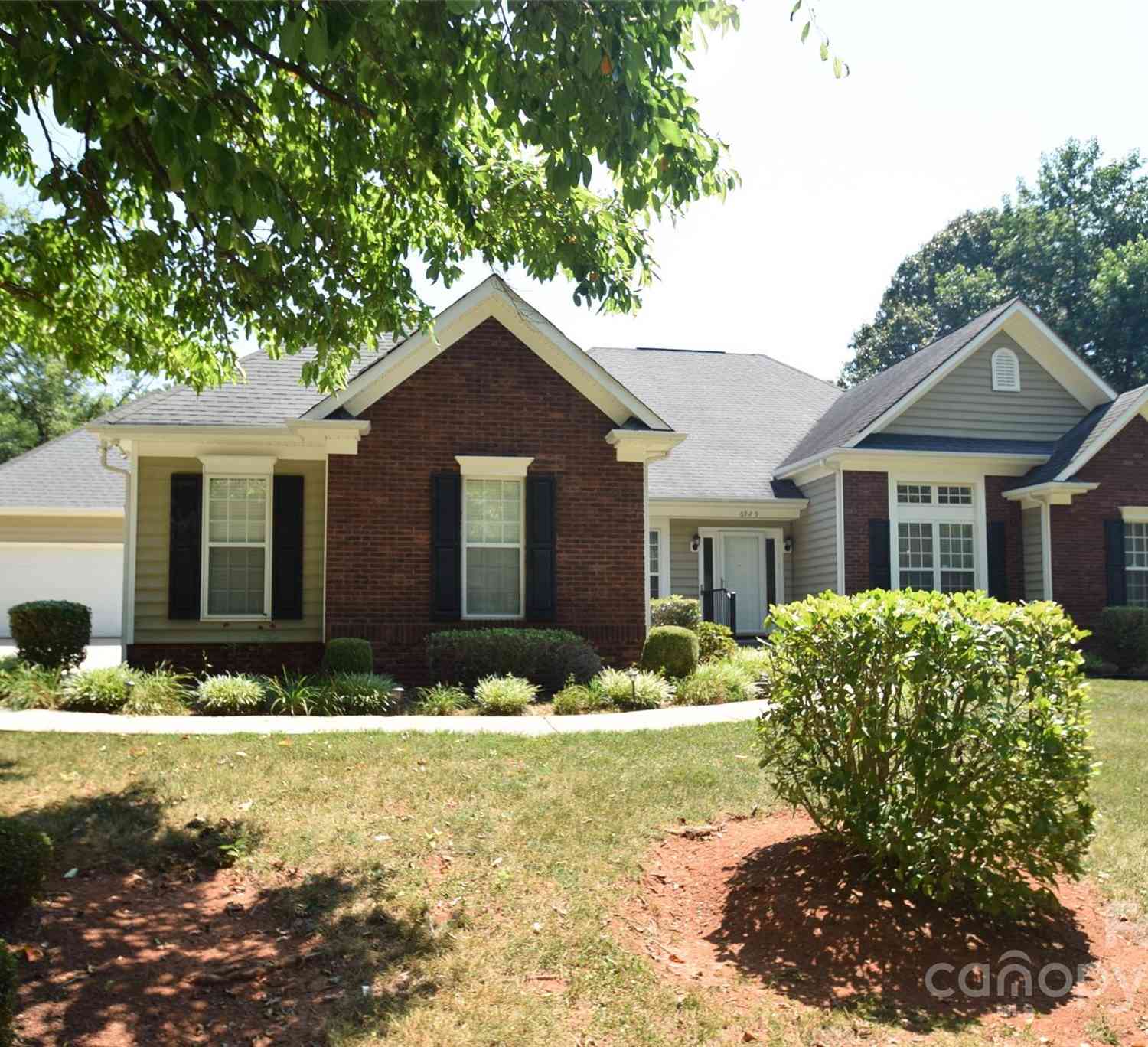 6929 Plough Drive, Charlotte, North Carolina image 1