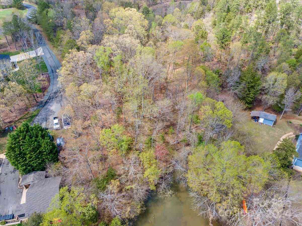340 Catawba Crest Lane, Clover, South Carolina image 1