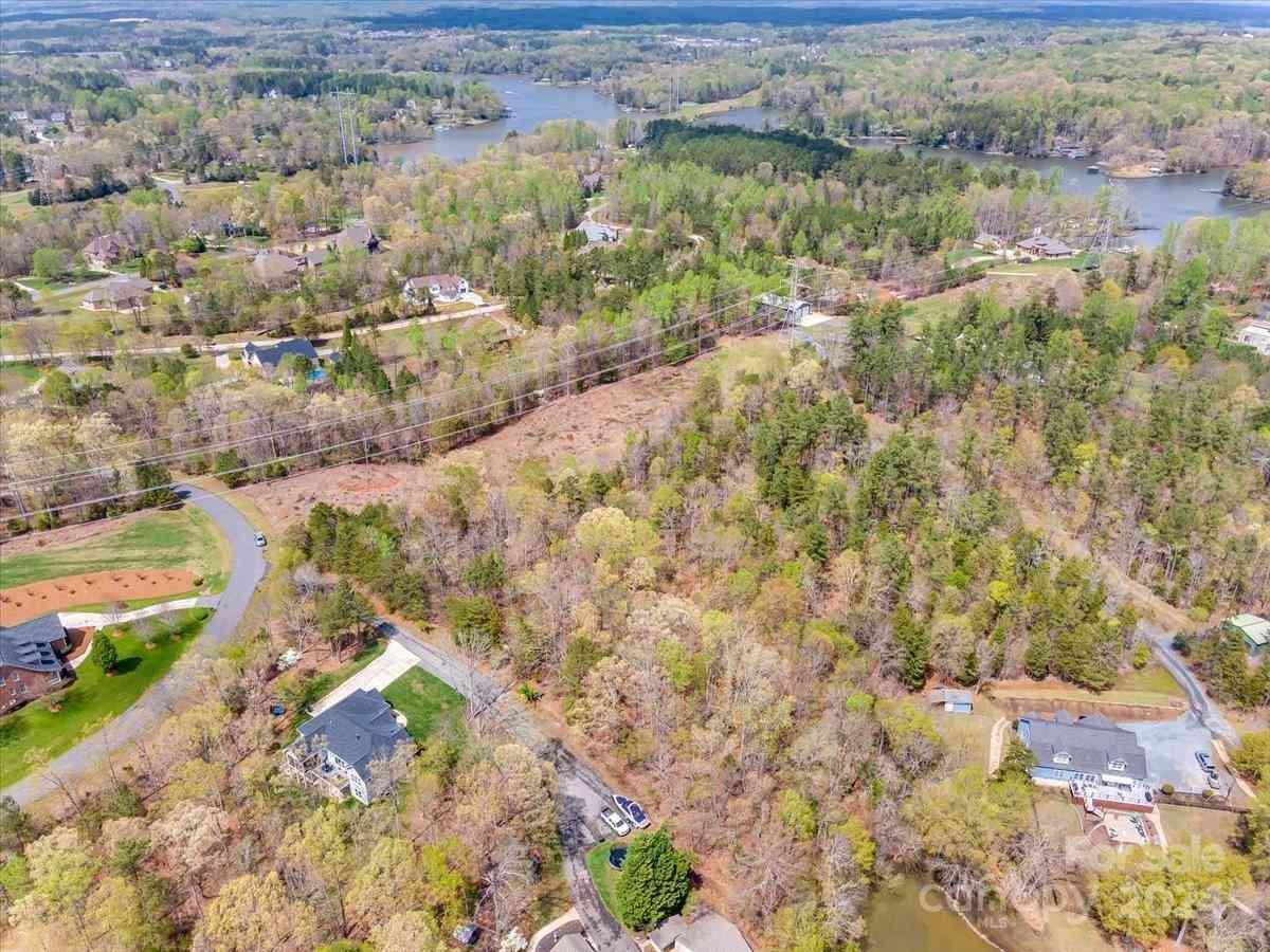 340 Catawba Crest Lane, Clover, South Carolina image 9