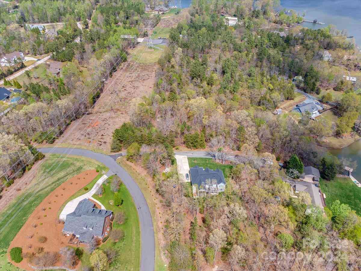 340 Catawba Crest Lane, Clover, South Carolina image 10