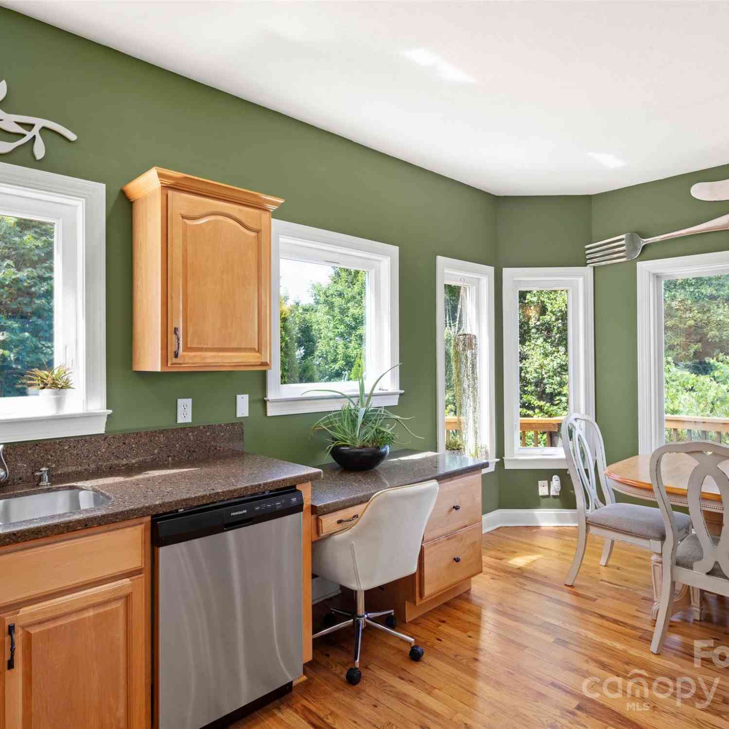 75 Timber Cove Court, Hendersonville, North Carolina image 13